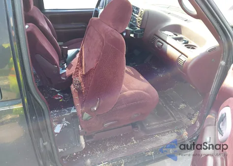 1996 Chevrolet Gmt-400 C1500 из США, поврежденный, VIN 1GCEC19M1TE140168